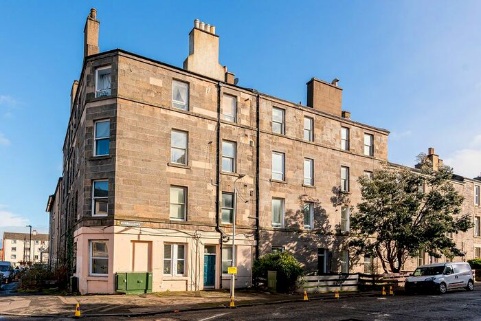 2 Bedroom Flat To Rent In Spey Terrace, Pilrig, Edinburgh, EH7
