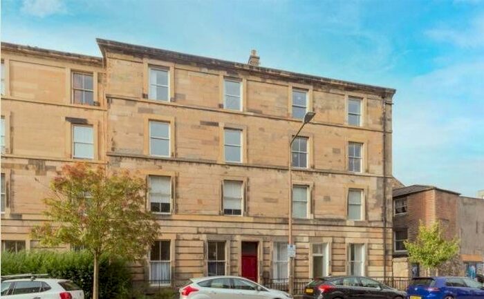 2 Bedroom Flat To Rent In Lutton Place, Edinburgh EH8
