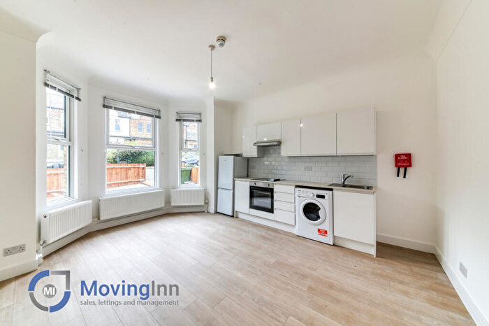 1 Bedroom Flat To Rent In Whiteley Road, Gipsy Hill, SE19