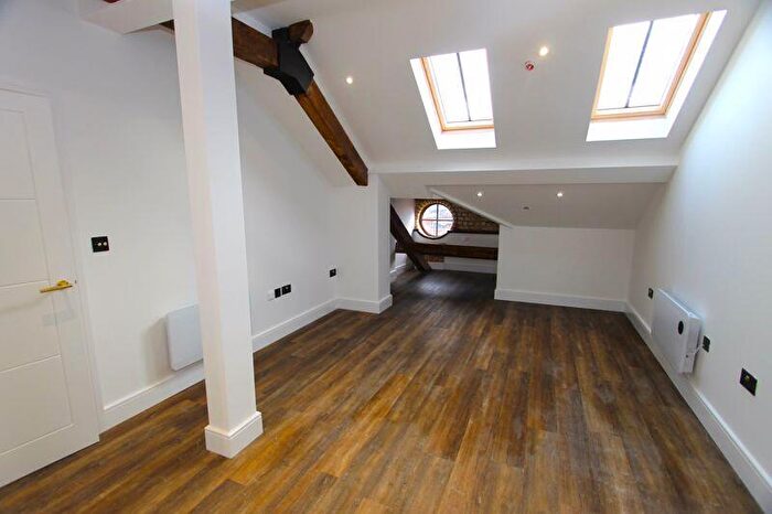 2 Bedroom Apartment To Rent In St Michaels Road, Northampton, NN1