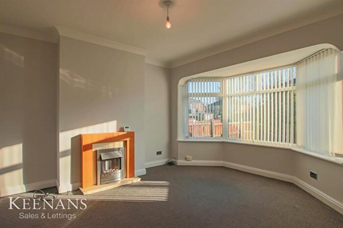 3 Bedroom Semi-Detached House To Rent In Kingsway, Swinton, Manchester, M27