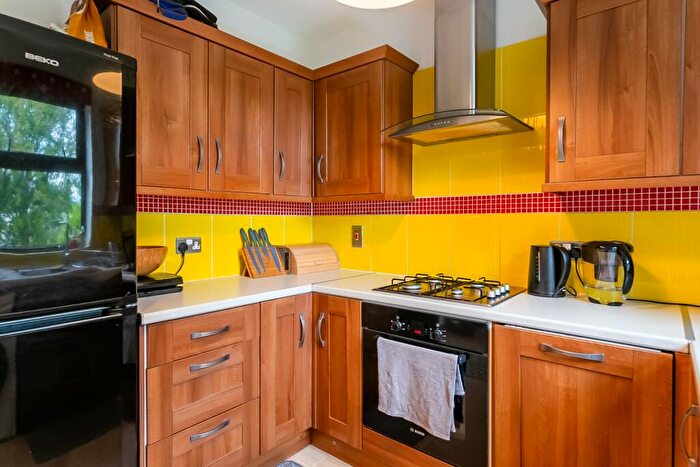 2 Bedroom Semi-Detached House For Sale In Clark Place, Kirkcaldy, KY2