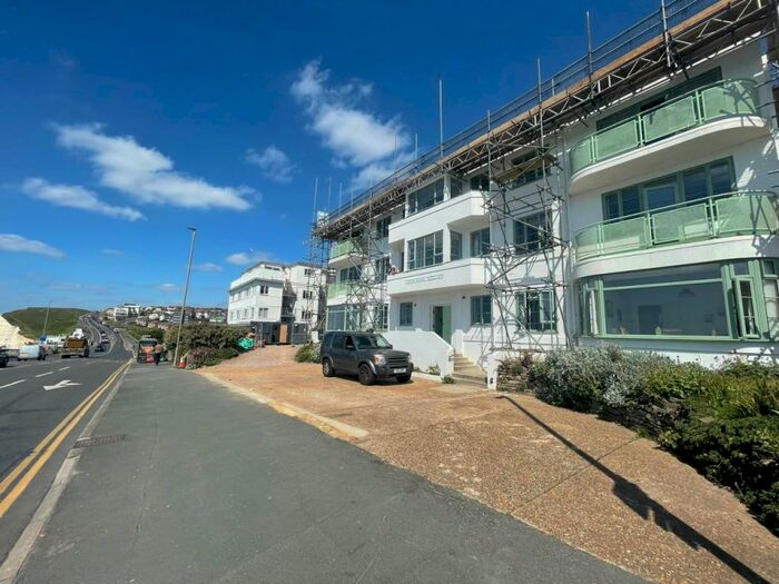 2 Bedroom Flat To Rent In Teynham House, Marine Drive, Saltdean, BN2