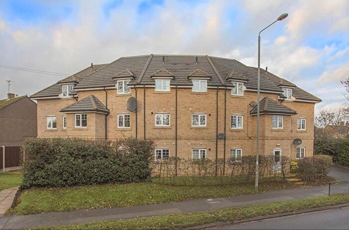 2 Bedroom Flat To Rent In Oakley Road, Corby, NN18