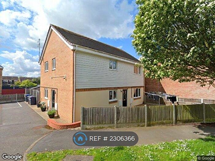 2 Bedroom Maisonette To Rent In Northolt Road, Bishop Stortford, CM23