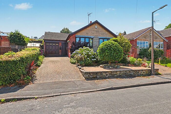 2 Bedroom Detached Bungalow For Sale In Chestnut Close, Dronfield, S18