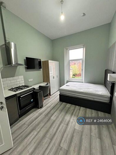 Studio To Rent In Dixon Avenue, Glasgow, G42