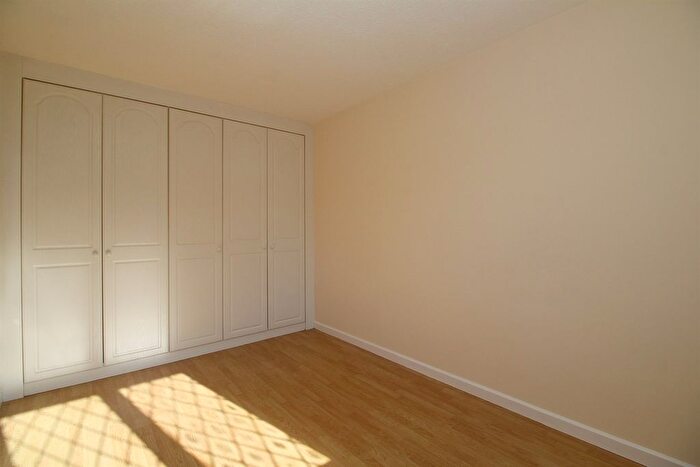 1 Bedroom Villa To Rent In Warren Drive, Leicester, LE4