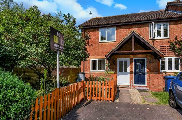 2 Bedroom End Of Terrace House To Rent In Heron Drive, Bicester, OX26