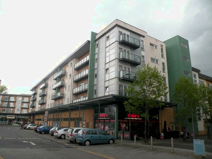 1 Bedroom Apartment To Rent In Parkhouse Court, Hatfield, AL10