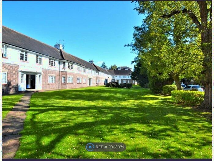 2 Bedroom Maisonette To Rent In The Brooklands, Isleworth, TW7