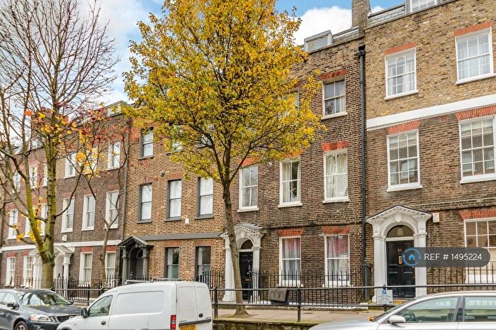 2 Bedroom Flat To Rent In Cross Street, London, N1