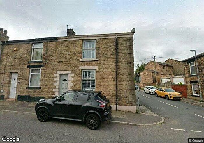 1 Bedroom Terraced House For Sale In Shaw Road, Newhey, Rochdale, Greater Manchester, OL16