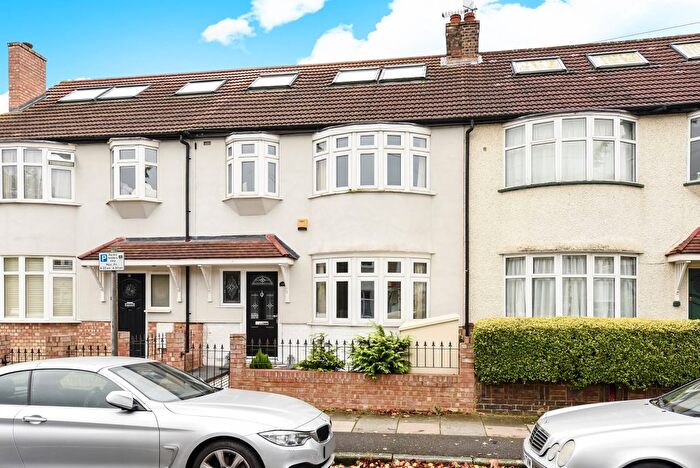 4 Bedroom Detached House To Rent In Haslemere Avenue, Earlsfield, London, SW18