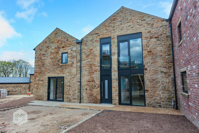 4 Bedroom Barn Conversion For Sale In The Dairy, Manchester Road, Walmersley, Bury, BL9