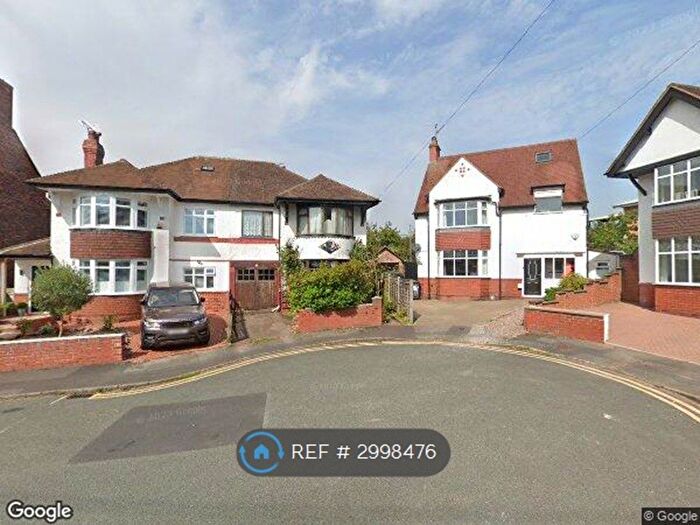 4 Bedroom Semi-Detached House To Rent In Grosvenor Road, Newcastle, ST5