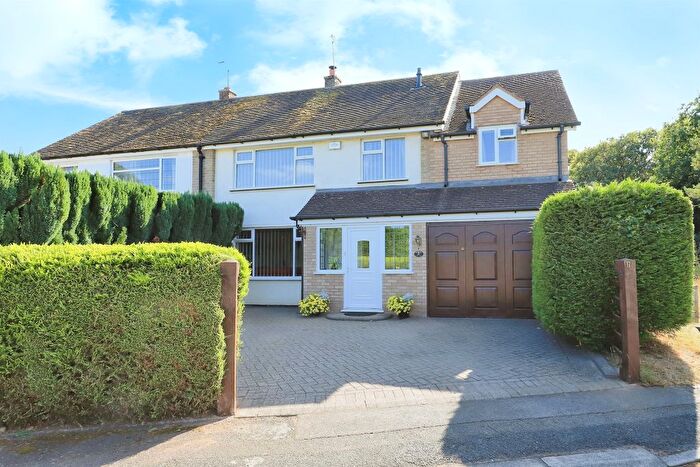 4 Bedroom Detached House For Sale In The Crescent, Cookley, Kidderminster, DY10
