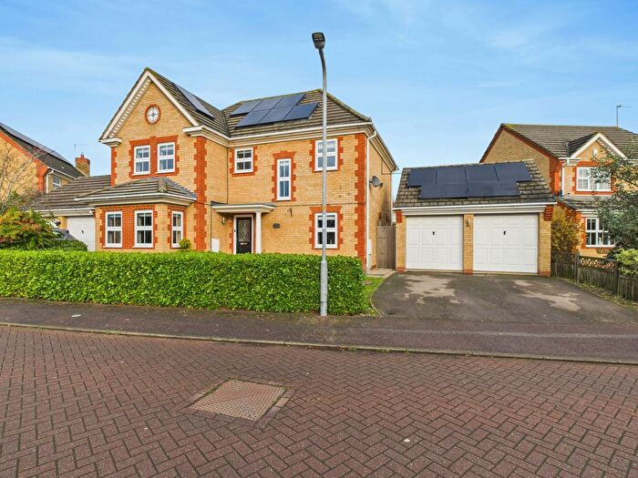 4 Bedroom Detached House For Sale In Battalion Drive, Wootton, NN4