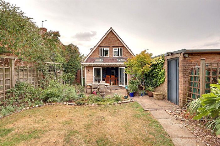 3 Bedroom Detached House For Sale In Westwick Road, Huntley, Gloucester, GL19