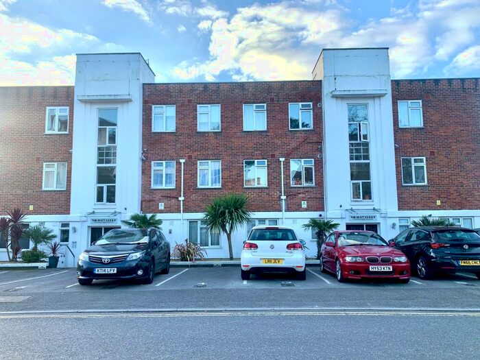 2 Bedroom Apartment To Rent In Victory Court, Boscombe Spa Road, BH5