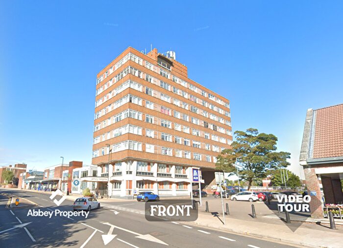 2 Bedroom Flat To Rent In Church Street, Dunstable, LU5