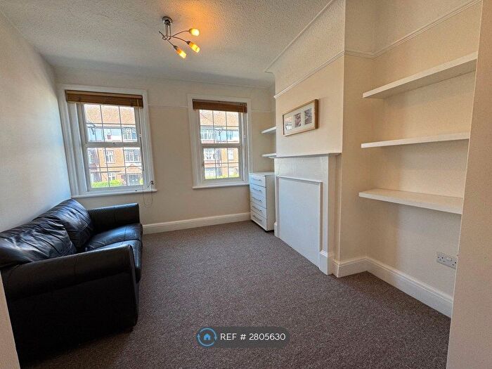 1 Bedroom Flat To Rent In Kenton Road, Kenton, HA3