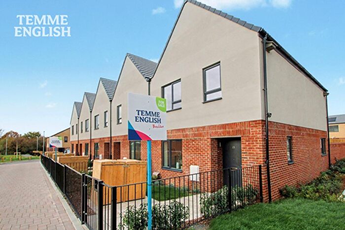 3 Bedroom End Of Terrace House For Sale In Clarendon Mews, Pitsea, SS13