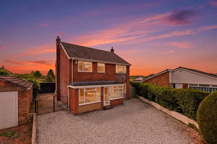 4 Bedroom Detached House For Sale In Morwick Grove, Scholes, Leeds, West Yorkshire., LS15