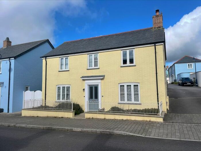 3 Bedroom Detached House To Rent In Stret Goryan, Newquay, TR8