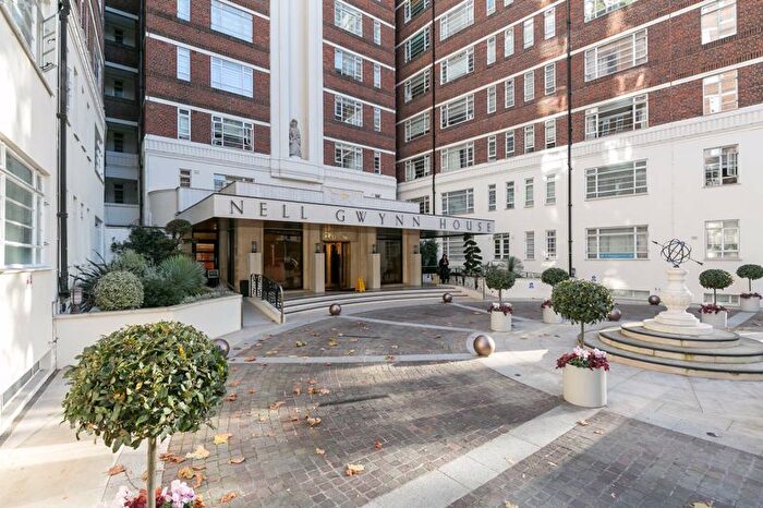 1 Bedroom Flat To Rent In Sloane Avenue, London, SW3