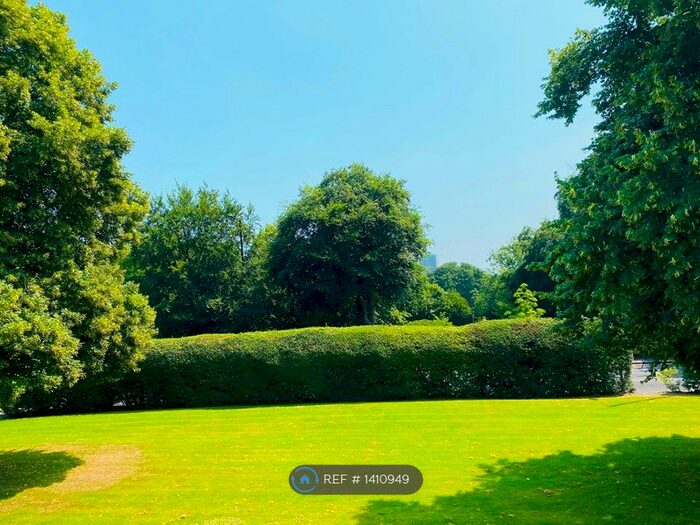 2 Bedroom Flat To Rent In Malmesbury Park, Birmingham, B15