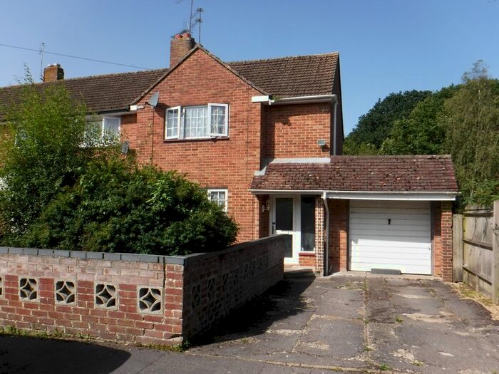 2 Bedroom End Of Terrace House To Rent In Sparsholt Close, Havant, PO9