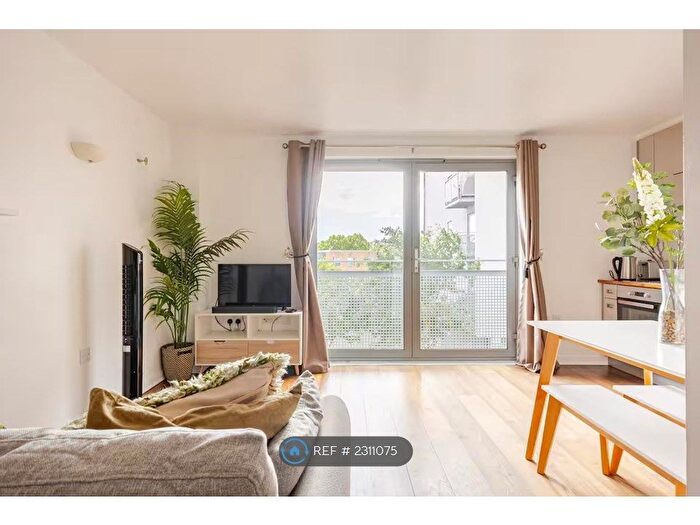 1 Bedroom Flat To Rent In Montana Building, London, SE13