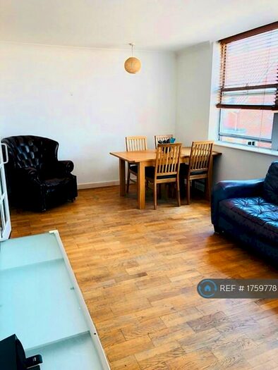 2 Bedroom Flat To Rent In Charles House, Colchester, CO1