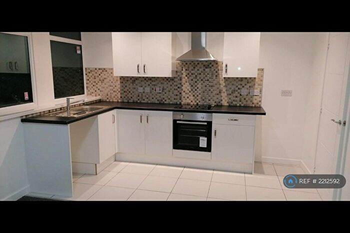 1 Bedroom Flat To Rent In Dudley, Dudley, DY1