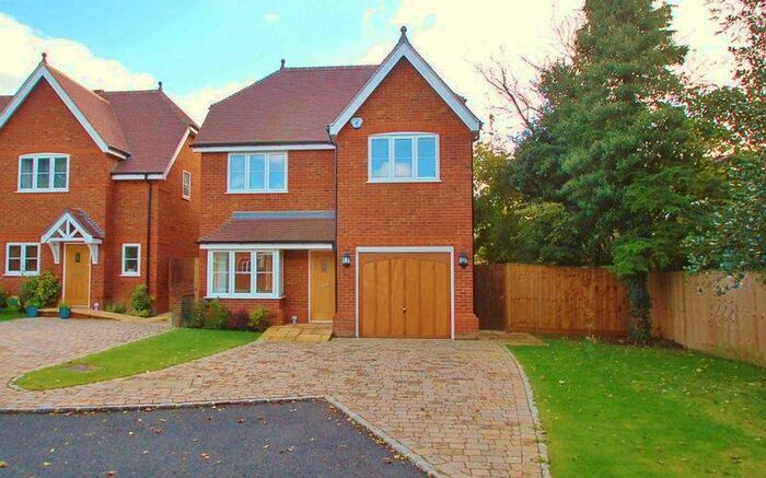 4 Bedroom Detached House To Rent In Nightingale Drive (off The Crescent) Totteridge High Wycombe, HP13