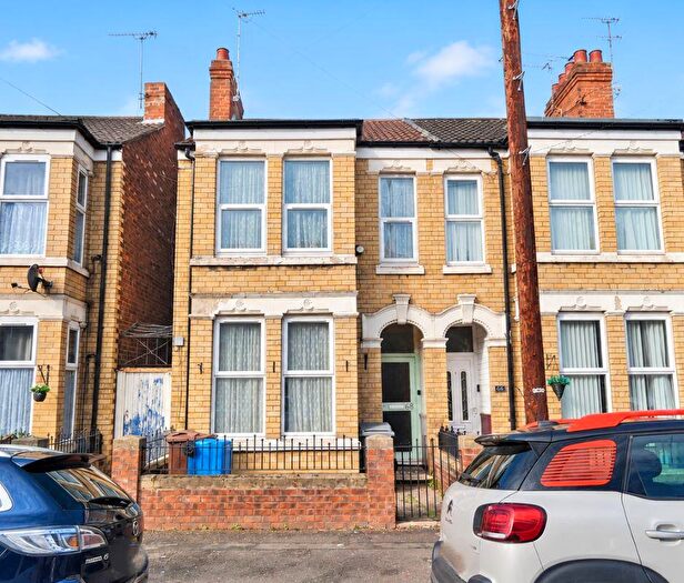3 Bedroom End Of Terrace House For Sale In Glencoe Street, Hull, HU3