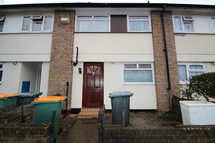 2 Bedroom Terraced House To Rent In Grange Road, London, E13