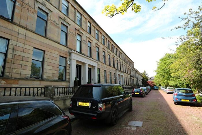 2 Bedroom Flat To Rent In Hamilton Drive, Glasgow, G12