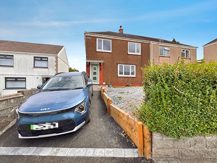2 Bedroom Semi-Detached House For Sale In Colwyn Avenue, Winch Wen, Swansea, West Glamorgan, SA1
