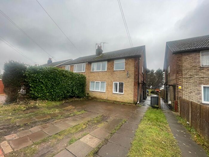2 Bedroom Flat To Rent In Tudor Road, Nuneaton, CV10