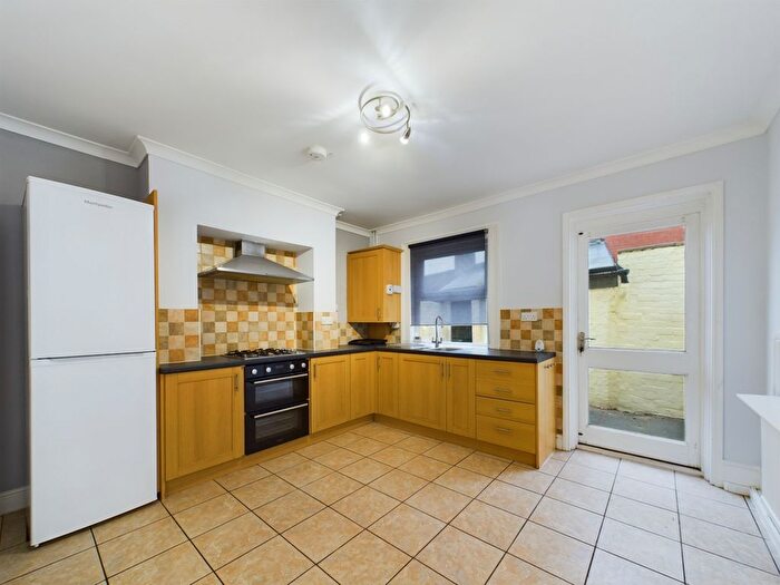 2 Bedroom Semi-Detached House To Rent In Dunalley Parade, Cheltenham, Gloucestershire, GL50