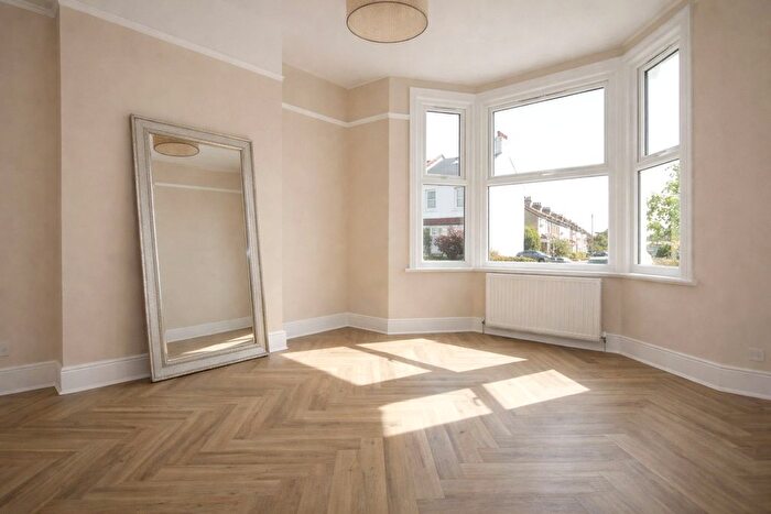 1 Bedroom Flat To Rent In Harrington Road, London, SE25