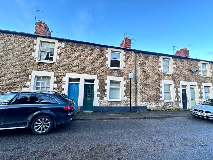 2 Bedroom Property To Rent In Vicarage Road, Oxford, OX1