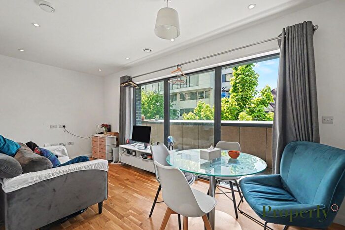 1 Bedroom Flat For Sale In Signia Court, Wembley, HA9