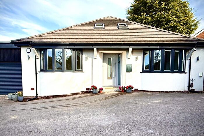 4 Bedroom Detached House For Sale In The Drive, Bollington, SK10