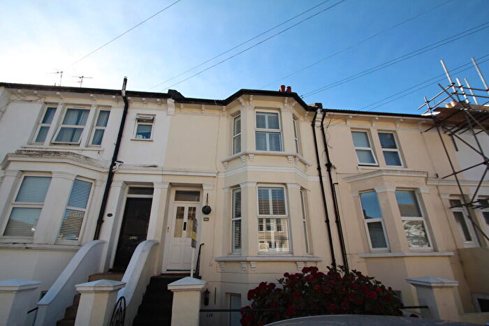 1 Bedroom Apartment To Rent In Goldstone Road, Hove, BN3