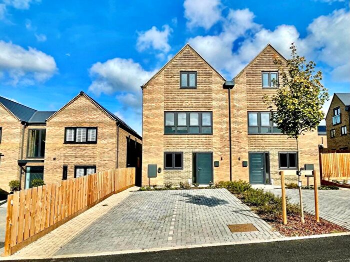 4 Bedroom Semi-Detached House For Sale In Black Horse Bridge, Great Linford, Milton Keynes, MK14