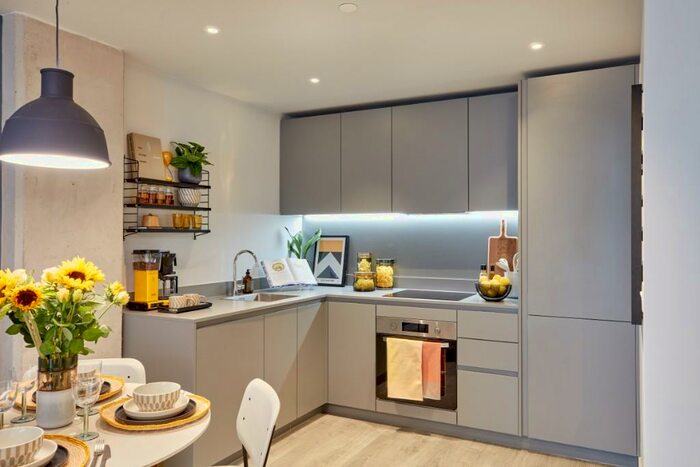 1 Bedroom Apartment To Rent In Wharf Approach, Leeds, West Yorkshire, LS1