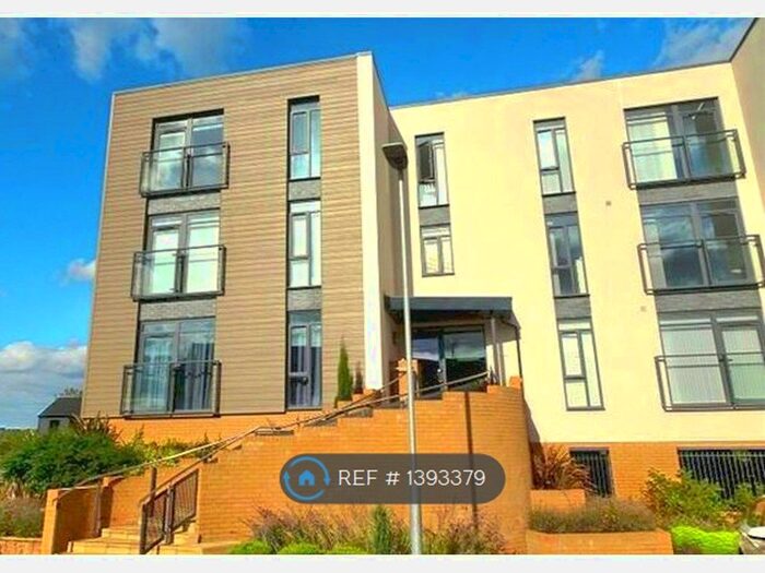 2 Bedroom Flat To Rent In Firepool Crescent, Taunton, TA1